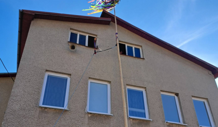 Stavanie mája 30.04.2026