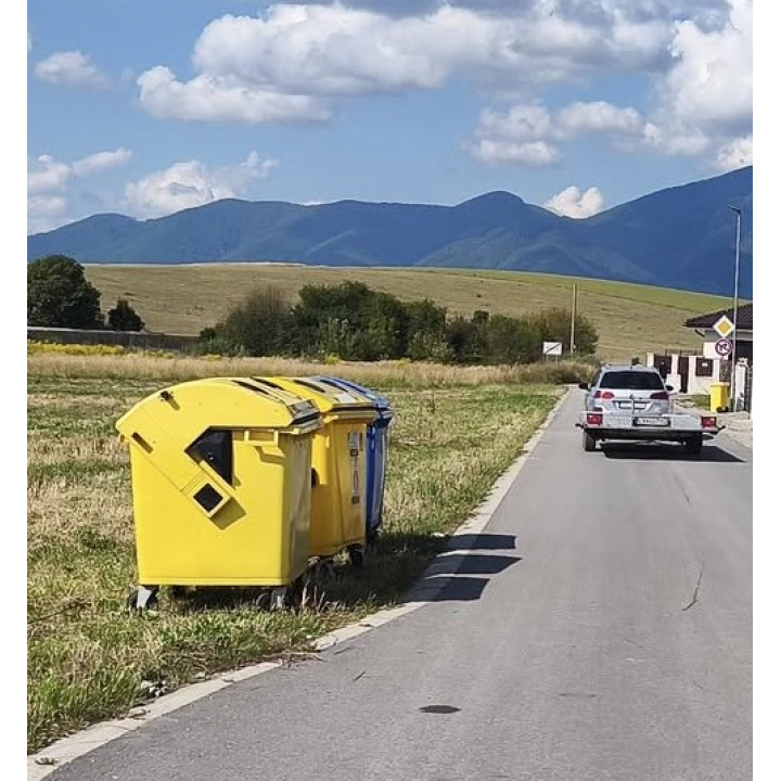 Premiestnenie kontajnerov na separovaný zber - plasty, papier, sklo